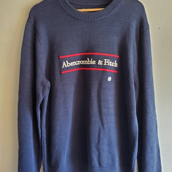 Abercrombie and Fitch men's sweater size Large. - Picture 3 of 10